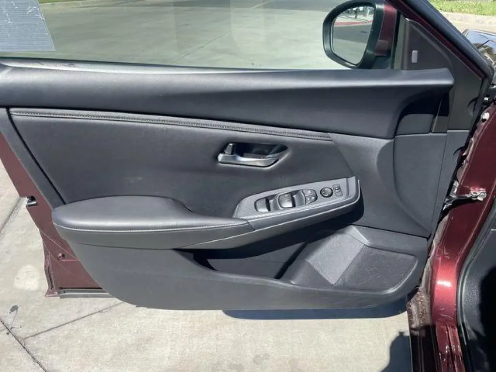 Nissan Sentra 2023 SV 4dr Sedan