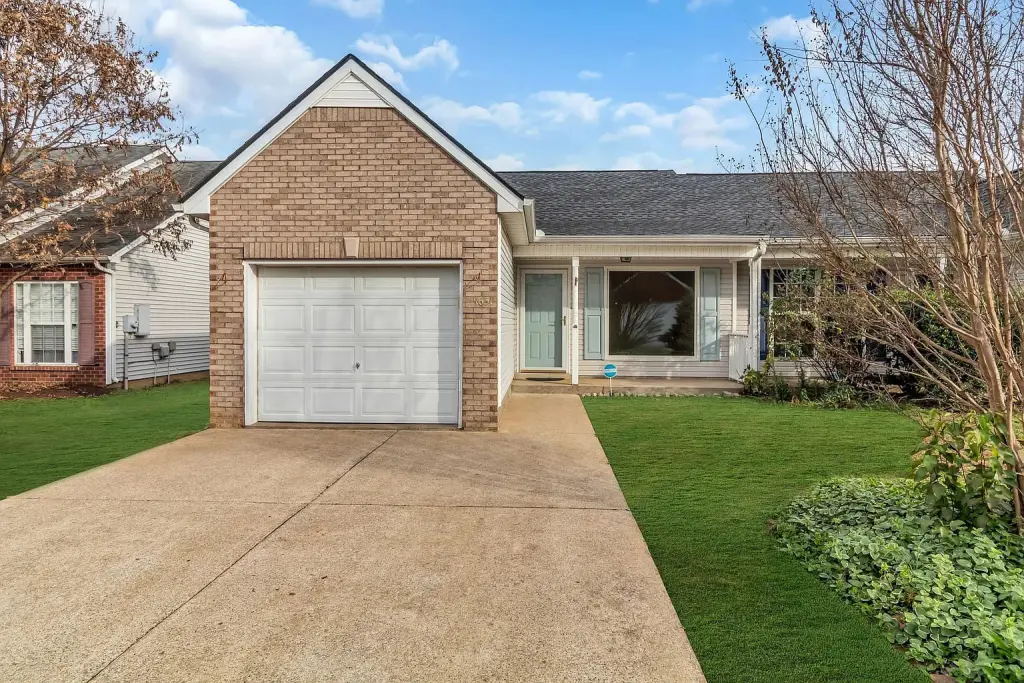 Propiedad en alquiler con 2 habitaciones y 2 baños en Murfreesboro