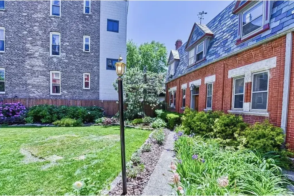 HOUSE FOR RENT IN CHICAGO IL