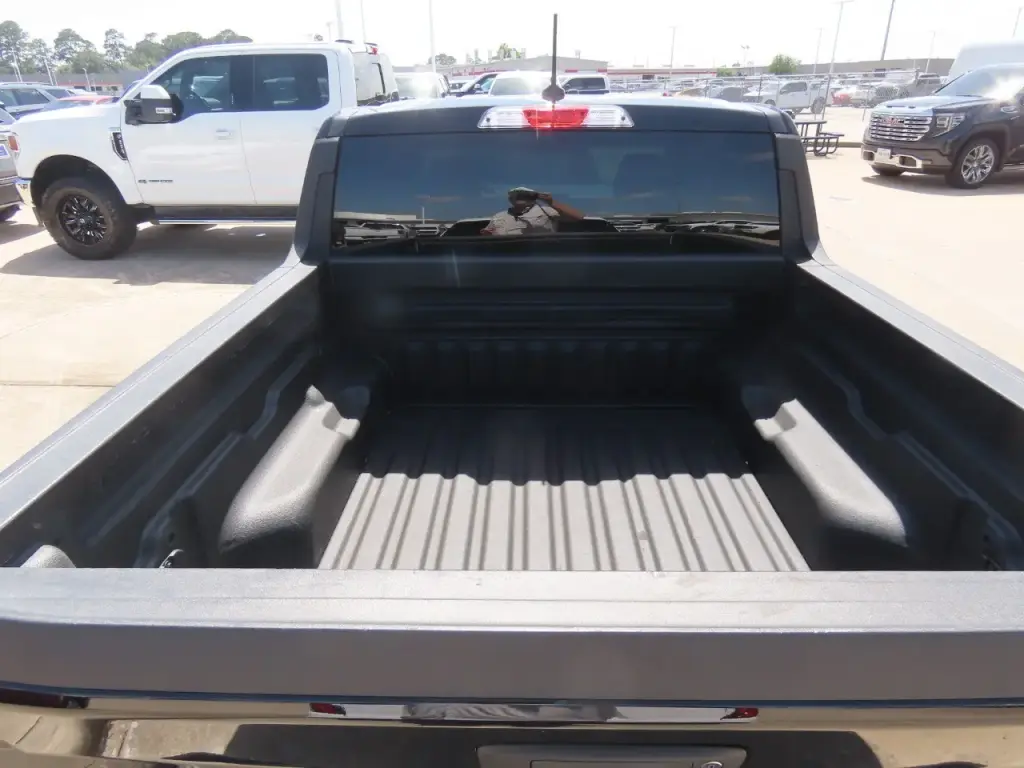 Ford Maverick 2024 XL 4dr SuperCrew 4.5 ft. SB