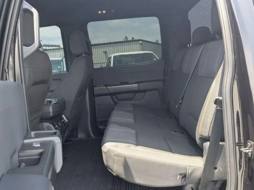Ford F-150 2024 4x4 STX 4dr SuperCrew 5.5 ft. SB