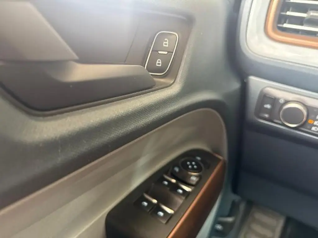 Ford Maverick 2022 XL 4dr SuperCrew 4.5 ft. SB