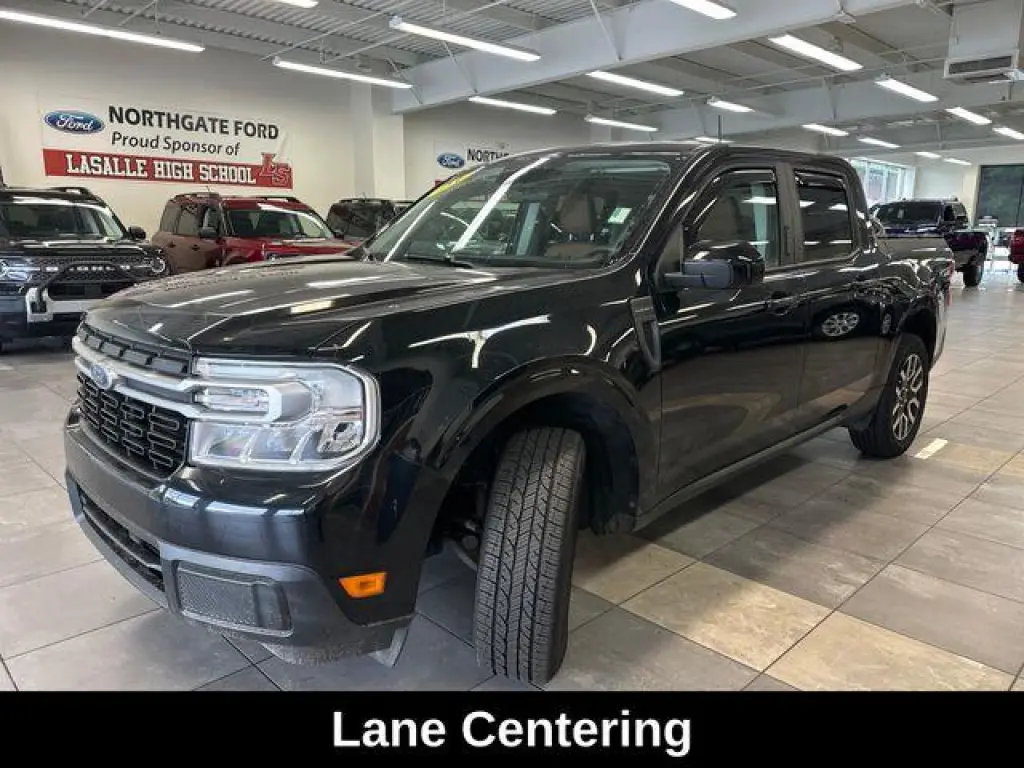 Ford Maverick 2023 AWD Lariat 4dr SuperCrew 4.5 ft. SB