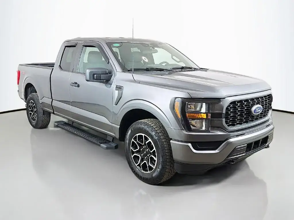 Ford F-150 2023 4x4 XL 4dr SuperCab 6.5 ft. SB