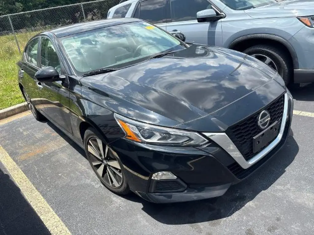 Nissan Altima 2022 2.5 SV 4dr Sedan
