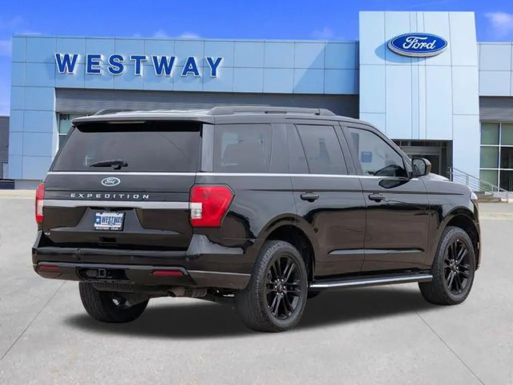Ford Expedition 2022 4x2 XLT 4dr SUV