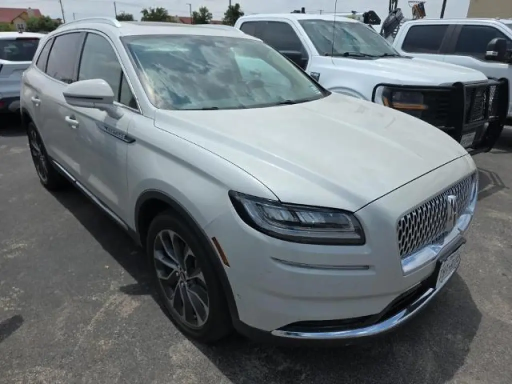 Lincoln Nautilus 2023 Reserve 4dr SUV
