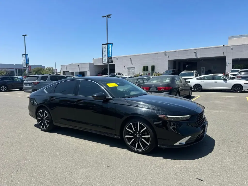 Honda Accord Hybrid 2025 Touring 4dr Sedan