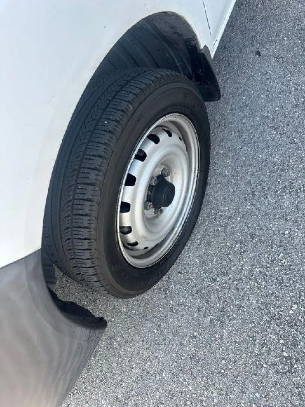 Nissan NV200 2015 S 4dr Cargo Mini-Van