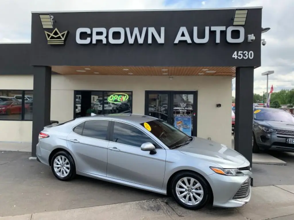 2019 TOYOTA CAMRY