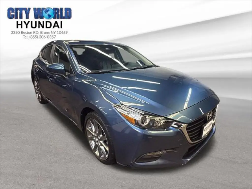 Mazda Mazda3 2018 Touring 4dr Hatchback 6M