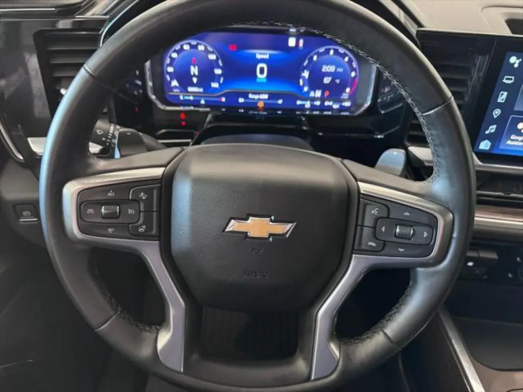 Chevrolet Silverado 1500 2023 4x4 LT 4dr Crew Cab 5.8 ft. SB w/1LT