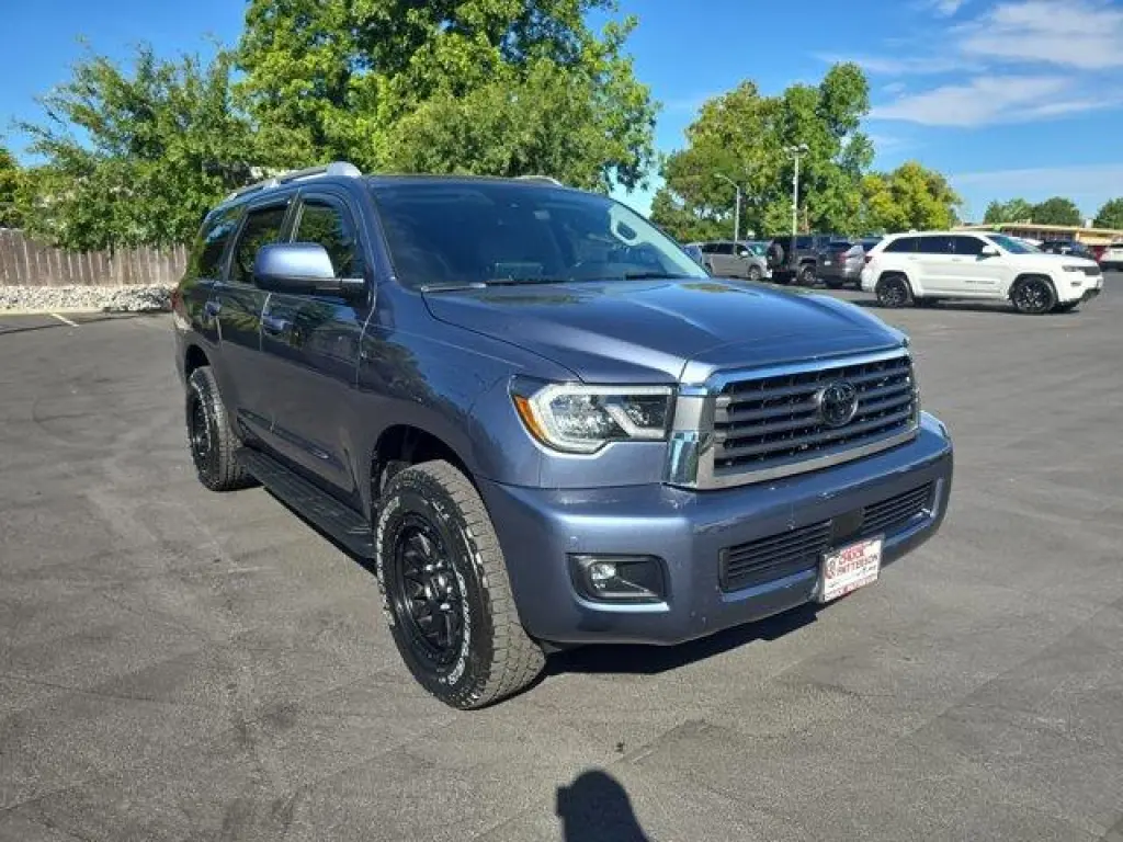 Toyota Sequoia 2019 4x4 SR5 4dr SUV