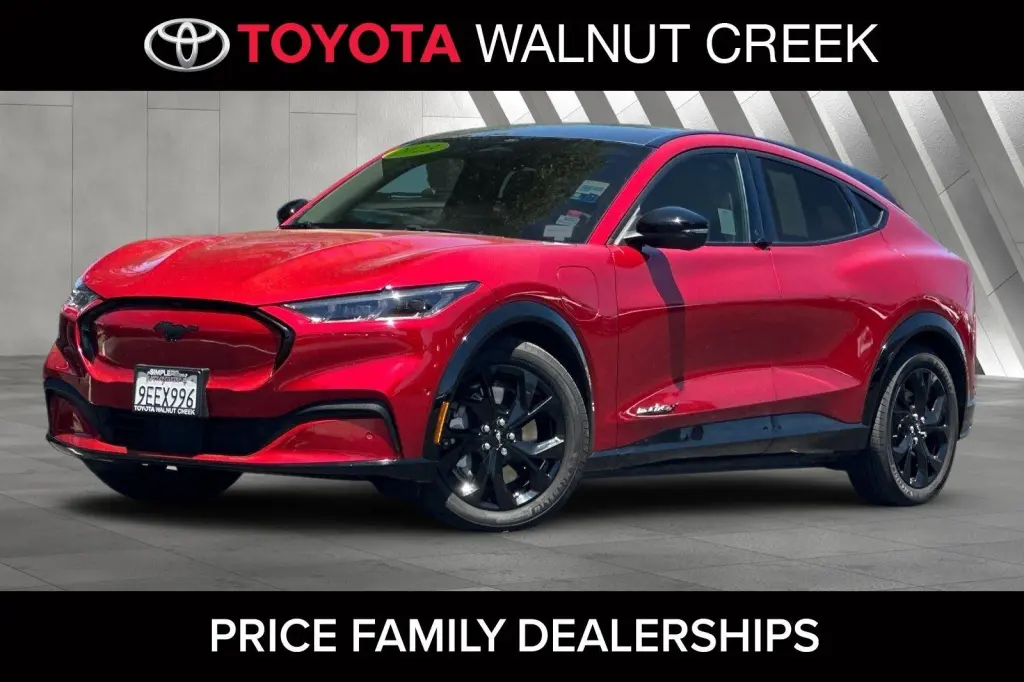 Ford Mustang Mach-E 2023 AWD Premium 4dr SUV