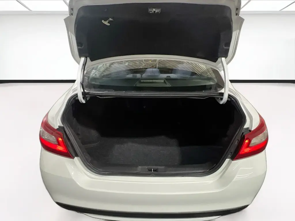 Nissan Altima 2018 2.5 SV 4dr Sedan