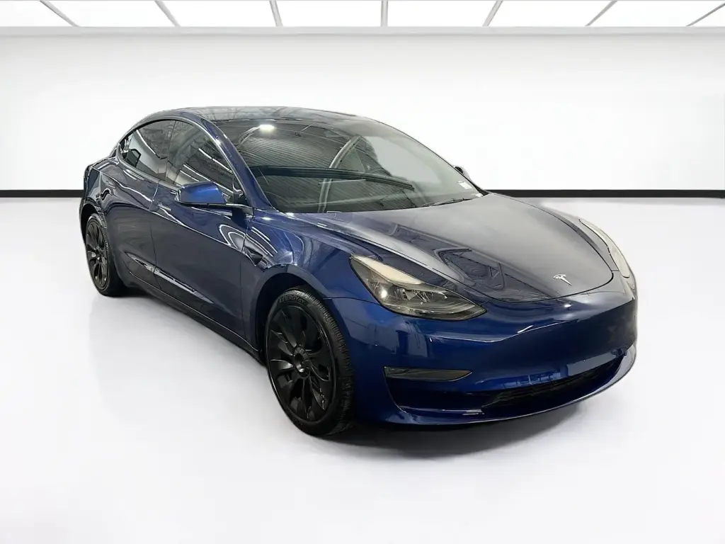Tesla Model 3 2023 4dr Sedan