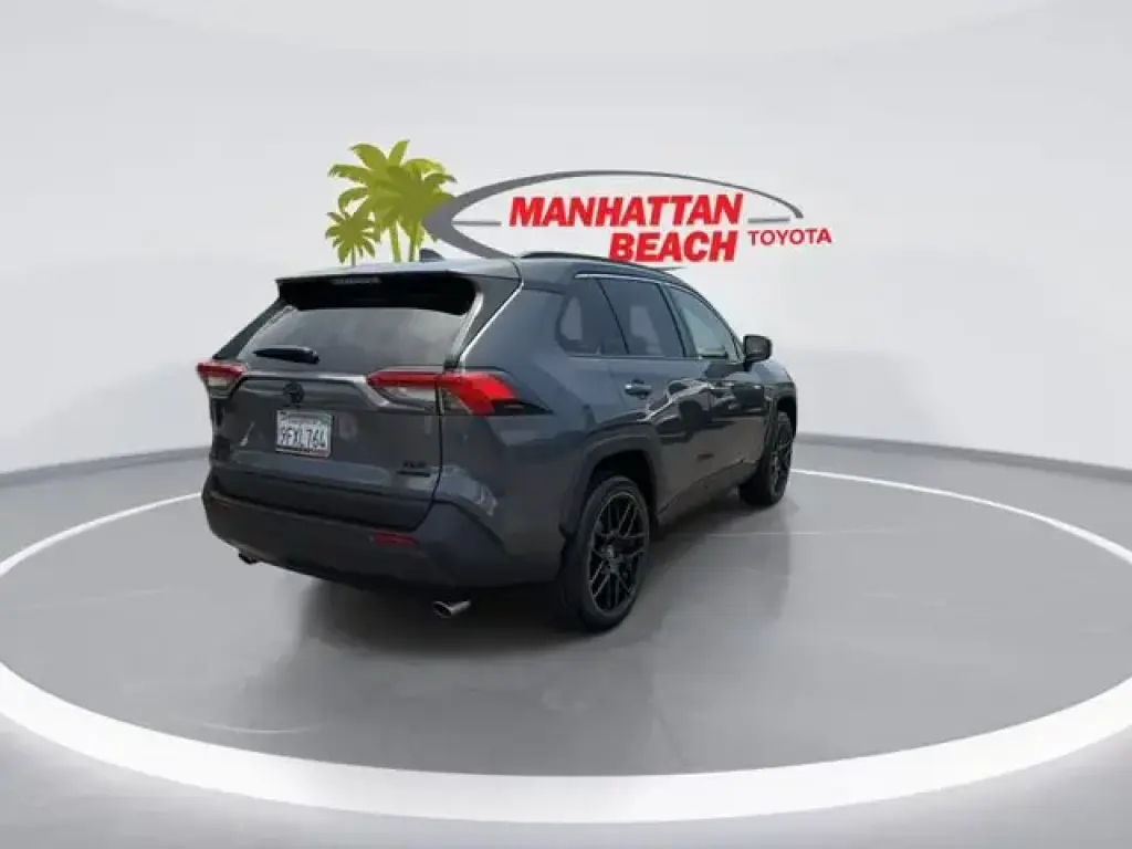 Toyota RAV4 Hybrid 2023 AWD XLE Premium 4dr SUV