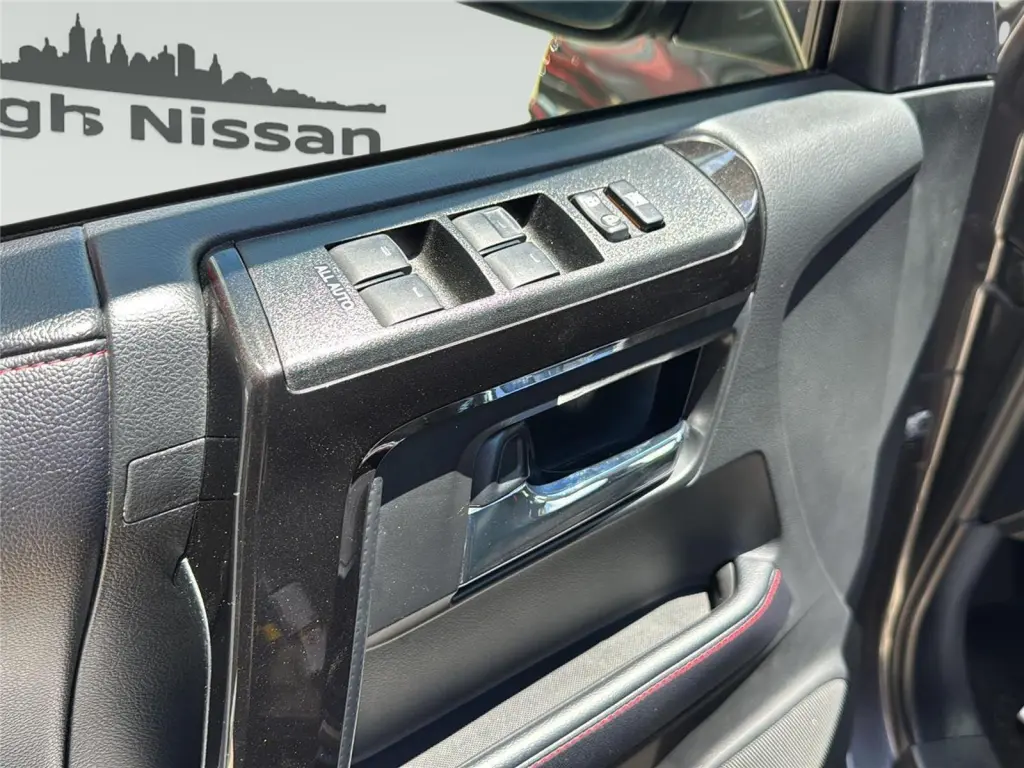 Toyota 4Runner 2019 4x4 SR5 4dr SUV