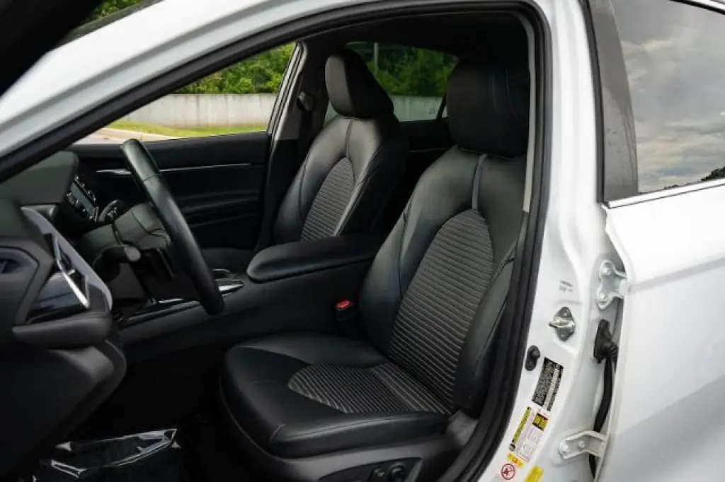 Toyota Camry 2018 SE 4dr Sedan
