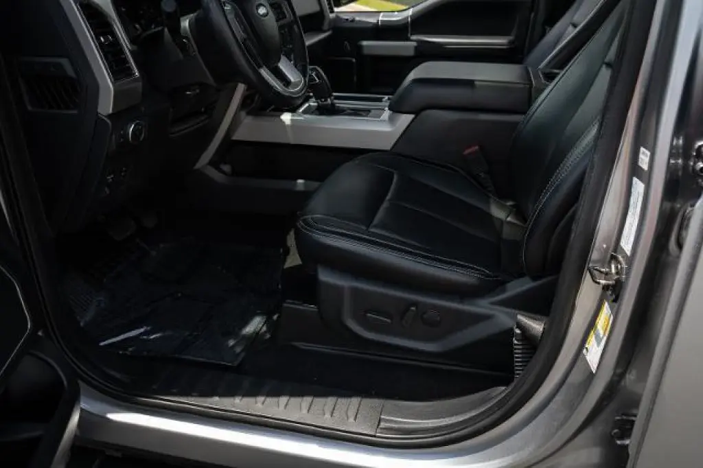 Ford F-150 2020 4x4 Platinum 4dr SuperCrew 5.5 ft. SB