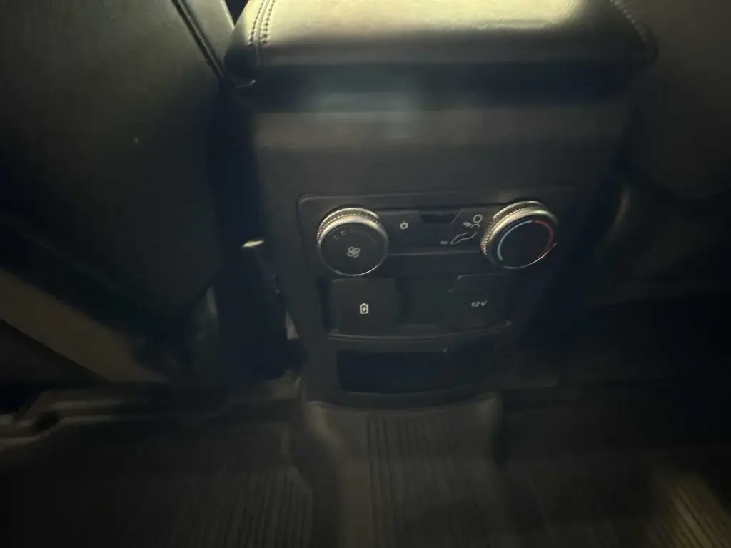 Ford Explorer 2021 AWD XLT 4dr SUV