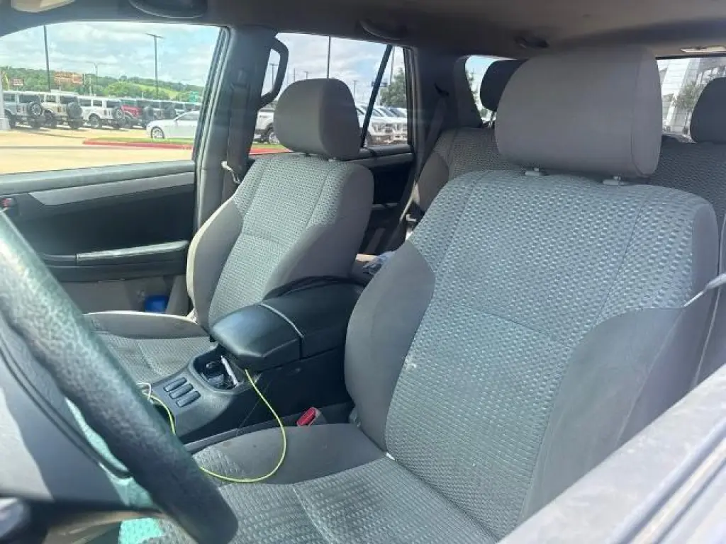 Toyota 4Runner 2006 SR5 4dr SUV w/V8