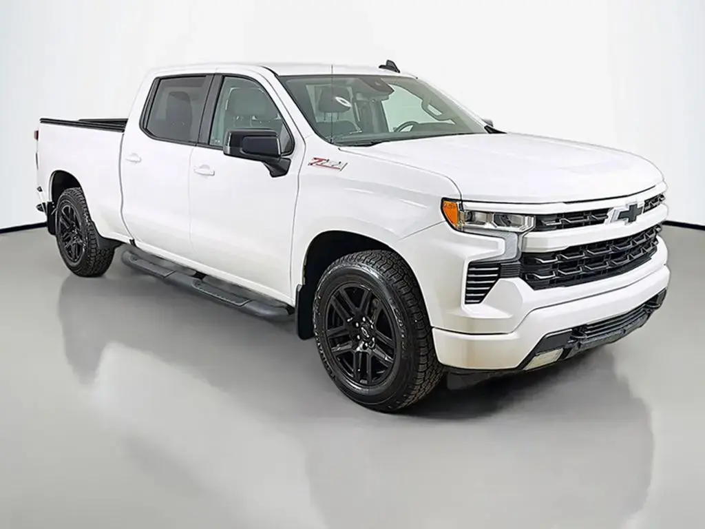 Chevrolet Silverado 1500 2023 4x4 RST 4dr Crew Cab 5.8 ft. SB