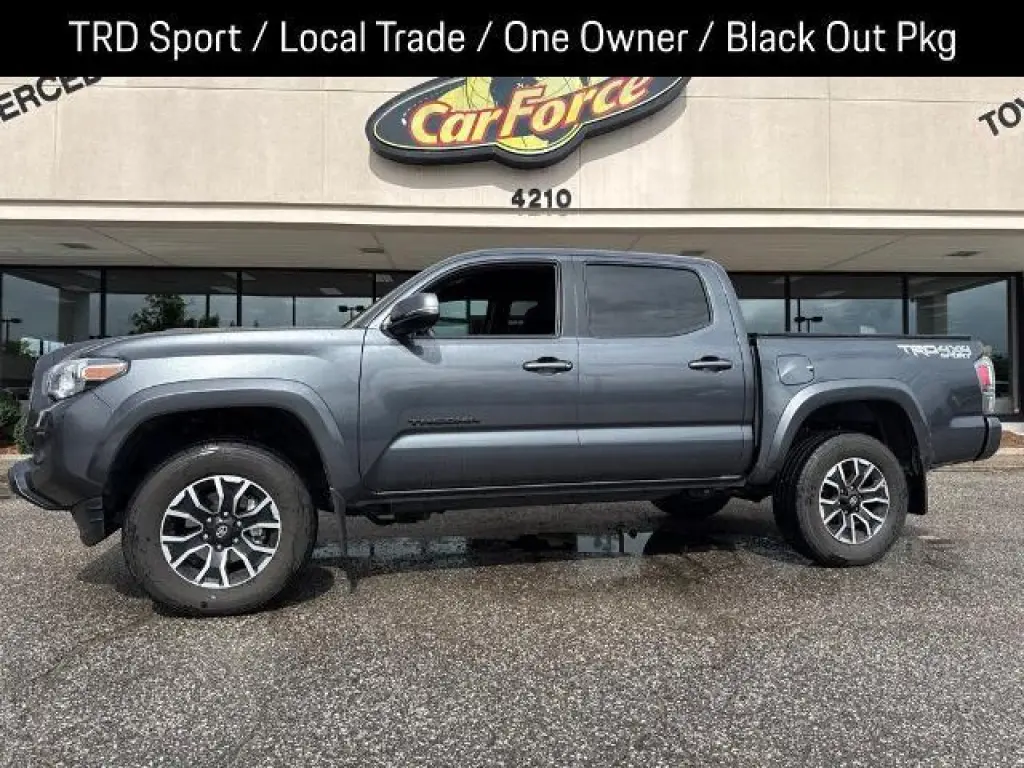 Toyota Tacoma 2022 4x4 TRD Off-Road 4dr Double Cab 5.0 ft SB 6A