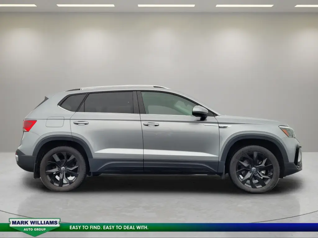 Volkswagen Taos 2022 SE 4dr SUV