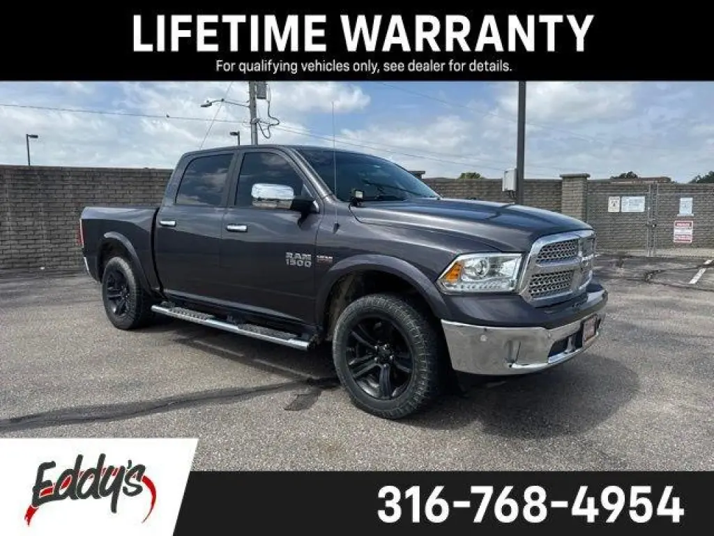Ram 1500 2016 4x2 Laramie 4dr Crew Cab 5.5 ft. SB Pickup