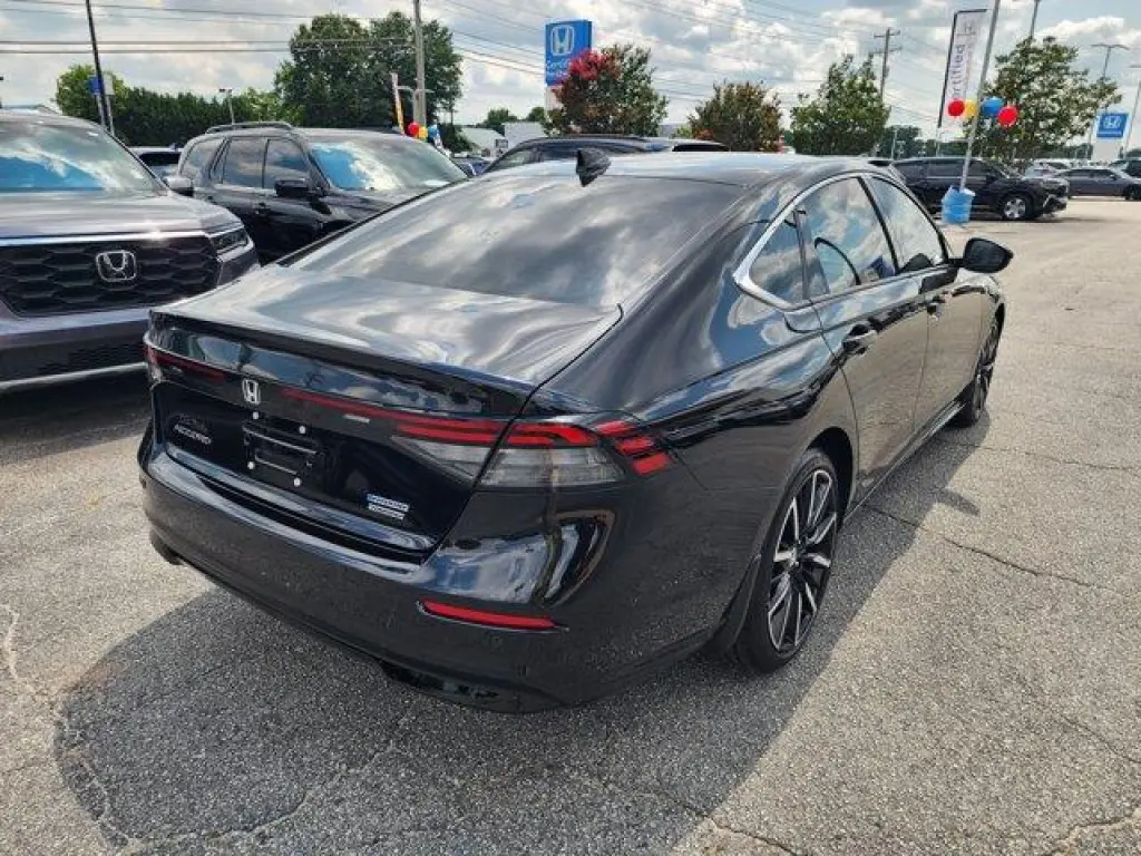 Honda Accord Hybrid 2025 Touring 4dr Sedan