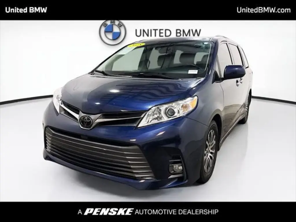 Toyota Sienna 2018 XLE 7-Passenger Auto Access Seat 4dr Mini-Van