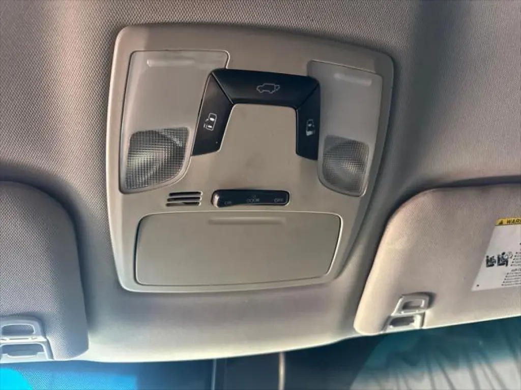 Toyota Sienna 2015 SE 8-Passenger 4dr Mini-Van