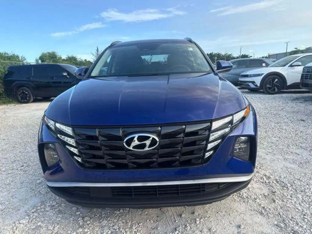 Hyundai TUCSON 2024 SEL 4dr SUV (midyear release)