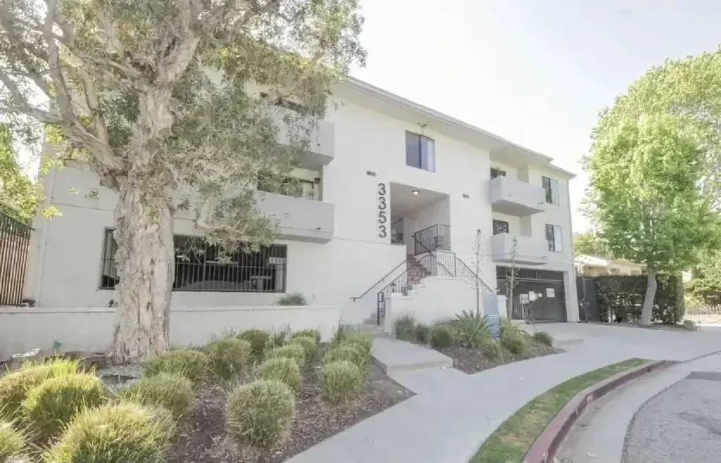 1 Bed 1 Bath Apt in Carson