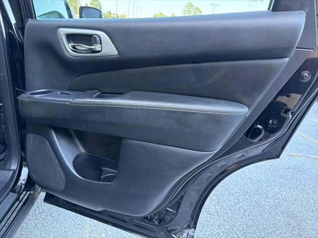 Nissan Pathfinder 2019 SV 4dr SUV