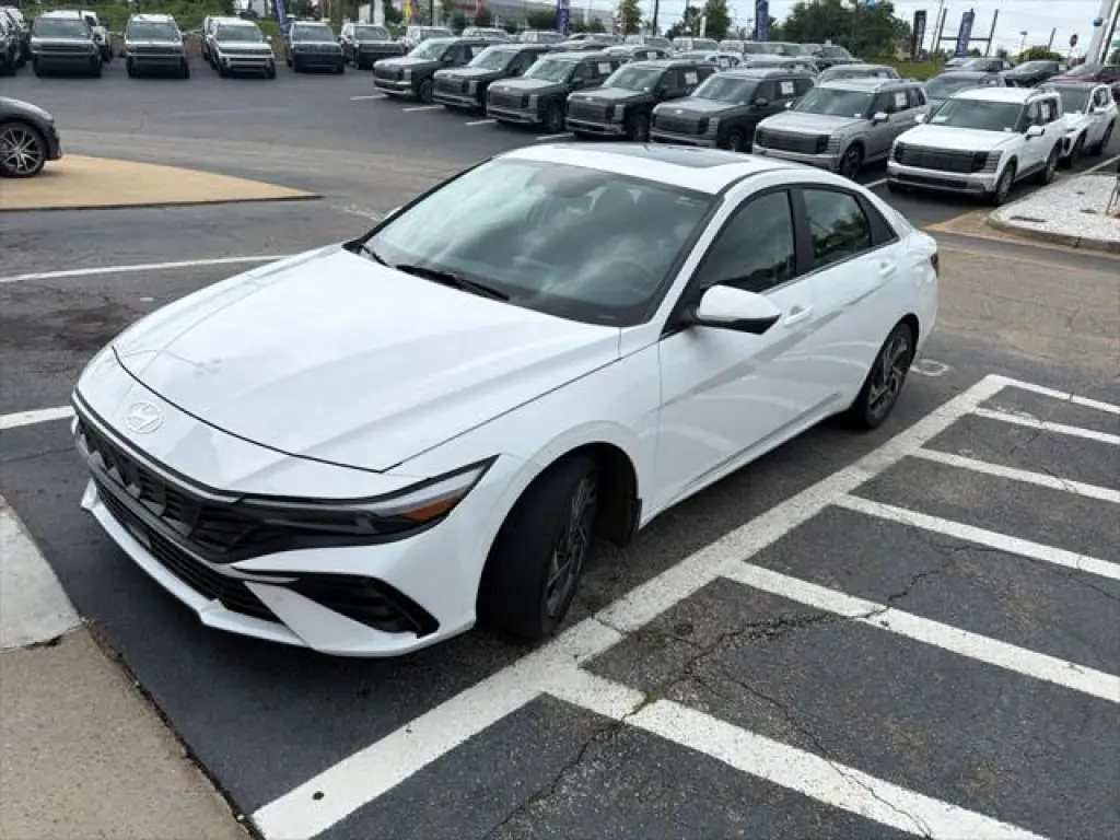 Hyundai ELANTRA 2024 Limited 4dr Sedan