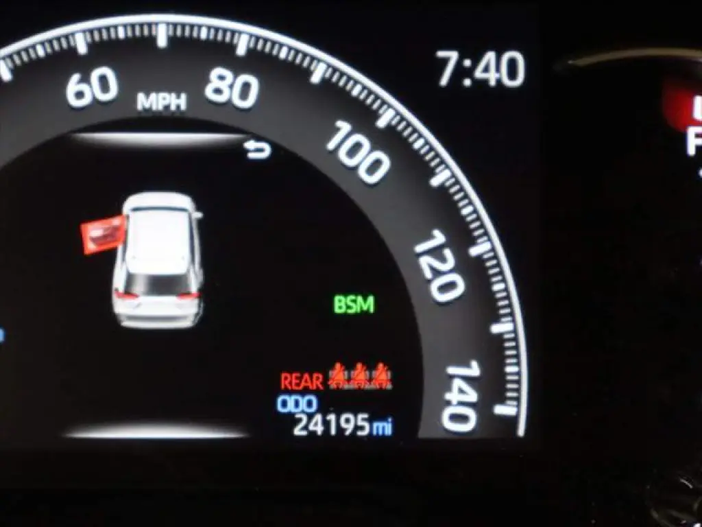 Toyota RAV4 2023 AWD XLE 4dr SUV