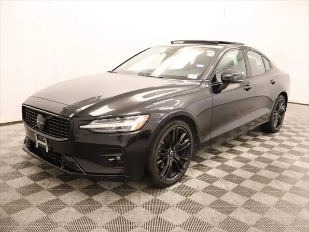 Volvo S60 2024 B5 Plus Black Edition 4dr Sedan