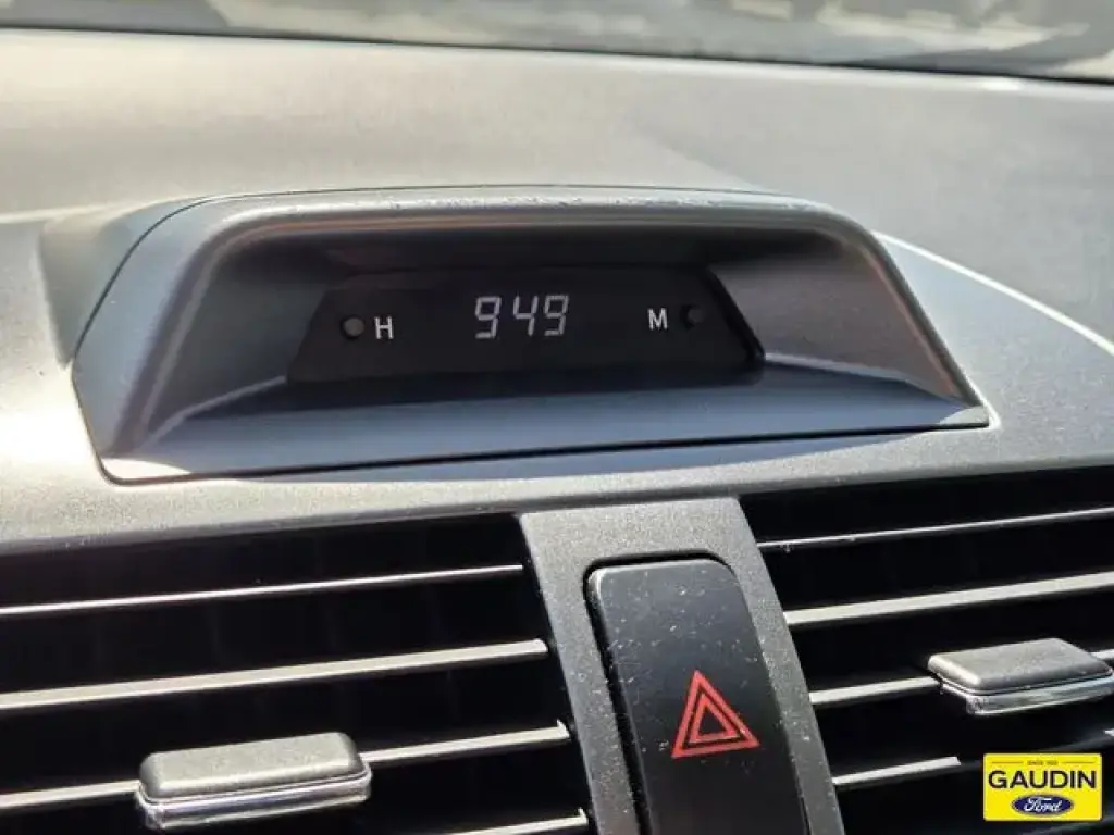 Toyota Corolla 2013 S 4dr Sedan 5M