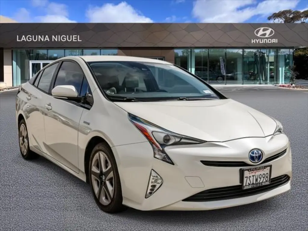 Toyota Prius 2016 Three Touring 4dr Hatchback