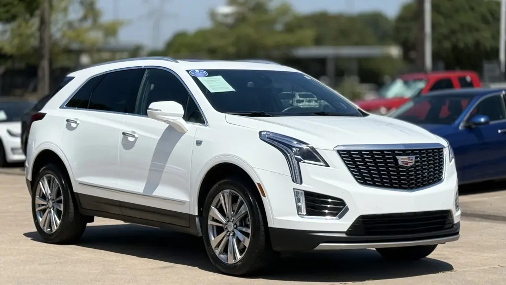 2024 CADILLAC XT5