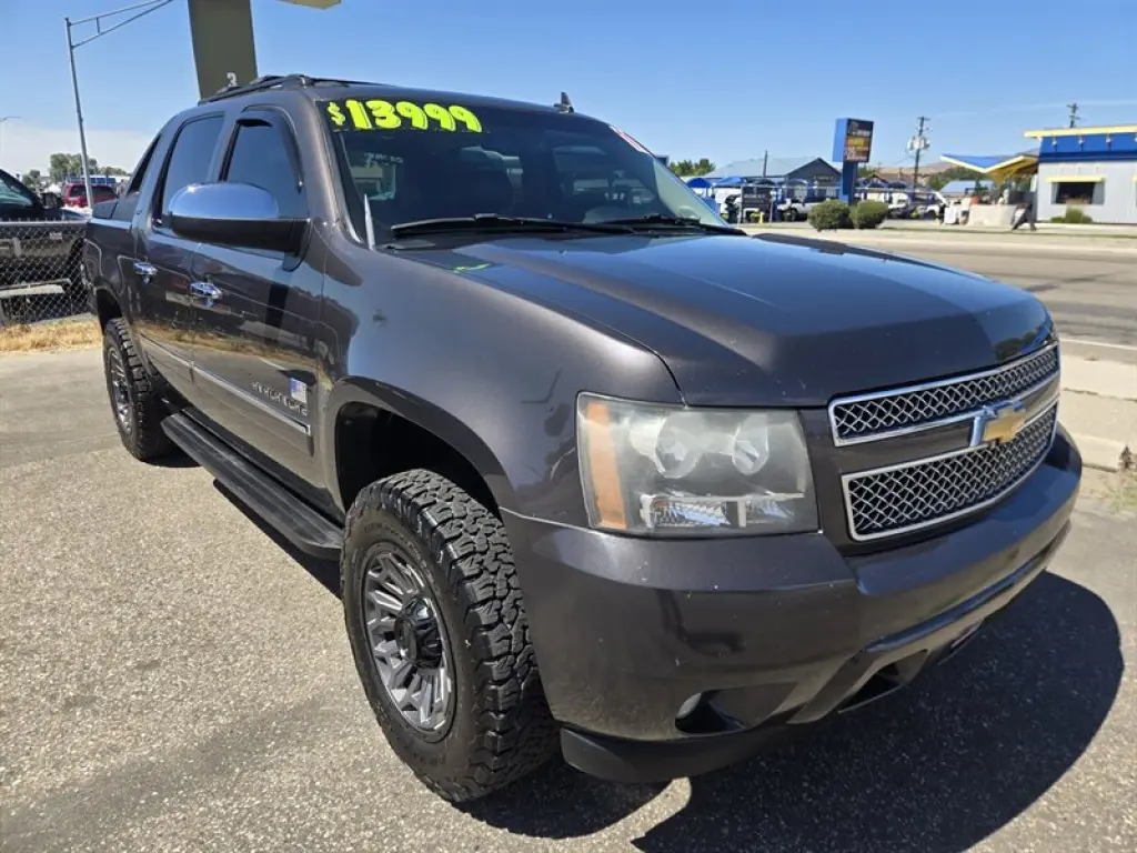 2011 Chevrolet Avalanche LTZ