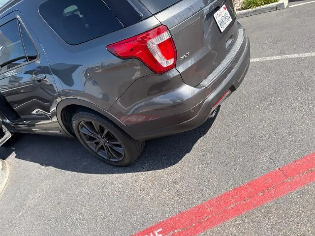 Ford Explorer 2018 XLT 4dr SUV