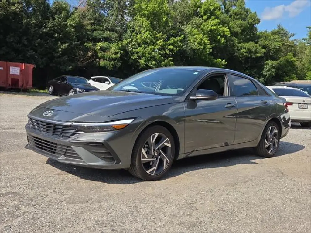 Hyundai ELANTRA Hybrid 2025 SEL Sport 4dr Sedan
