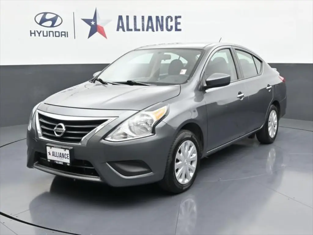 Nissan Versa 2019 S 4dr Sedan