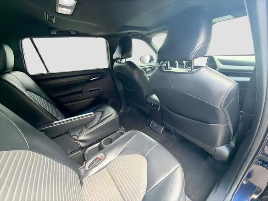 Toyota Highlander 2021 XSE 4dr SUV