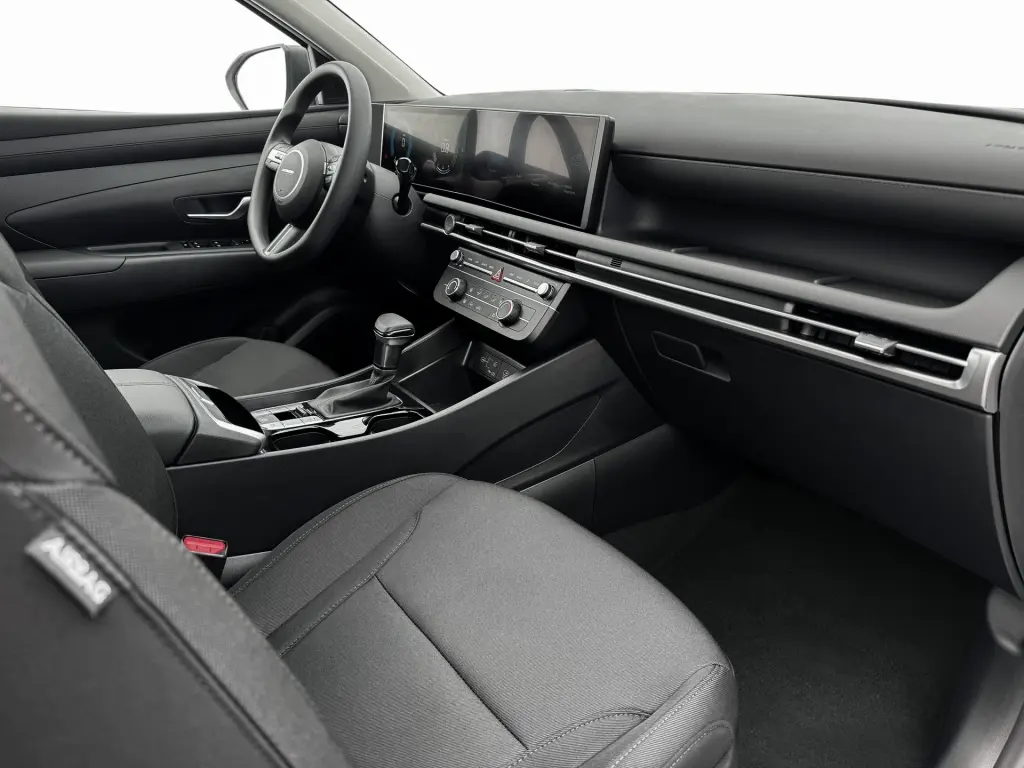 Hyundai TUCSON 2025 SE 4dr SUV