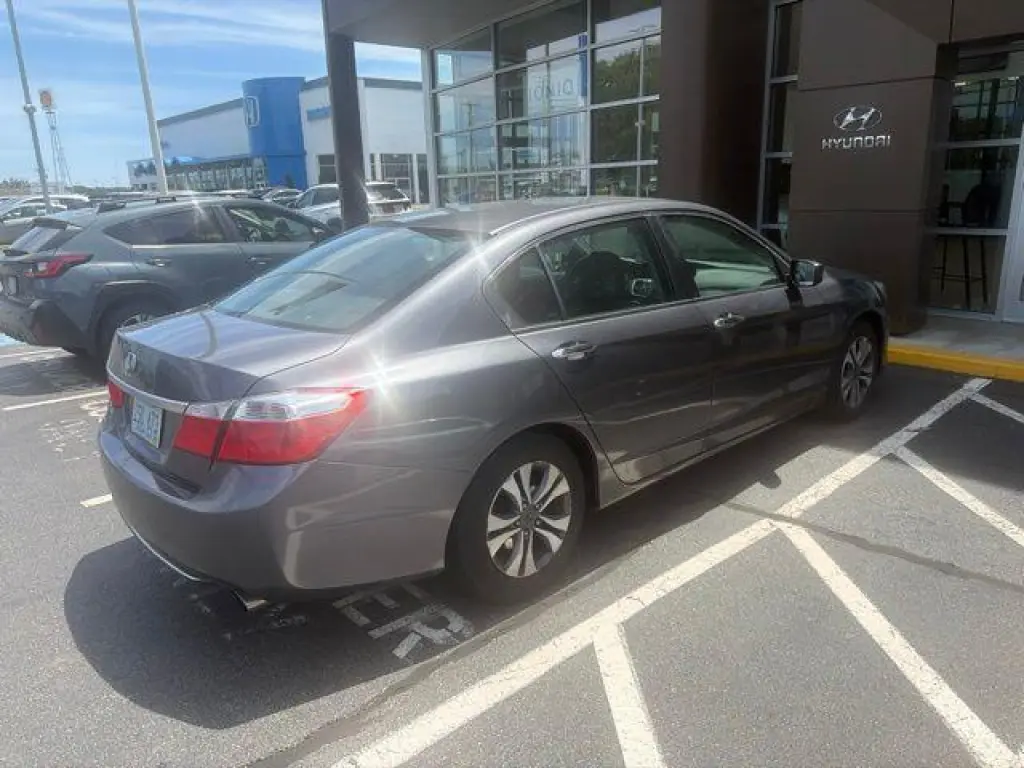 Honda Accord 2013 LX 4dr Sedan CVT