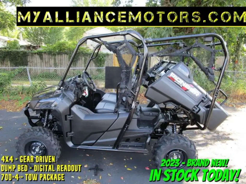 2023 HONDA PIONEER